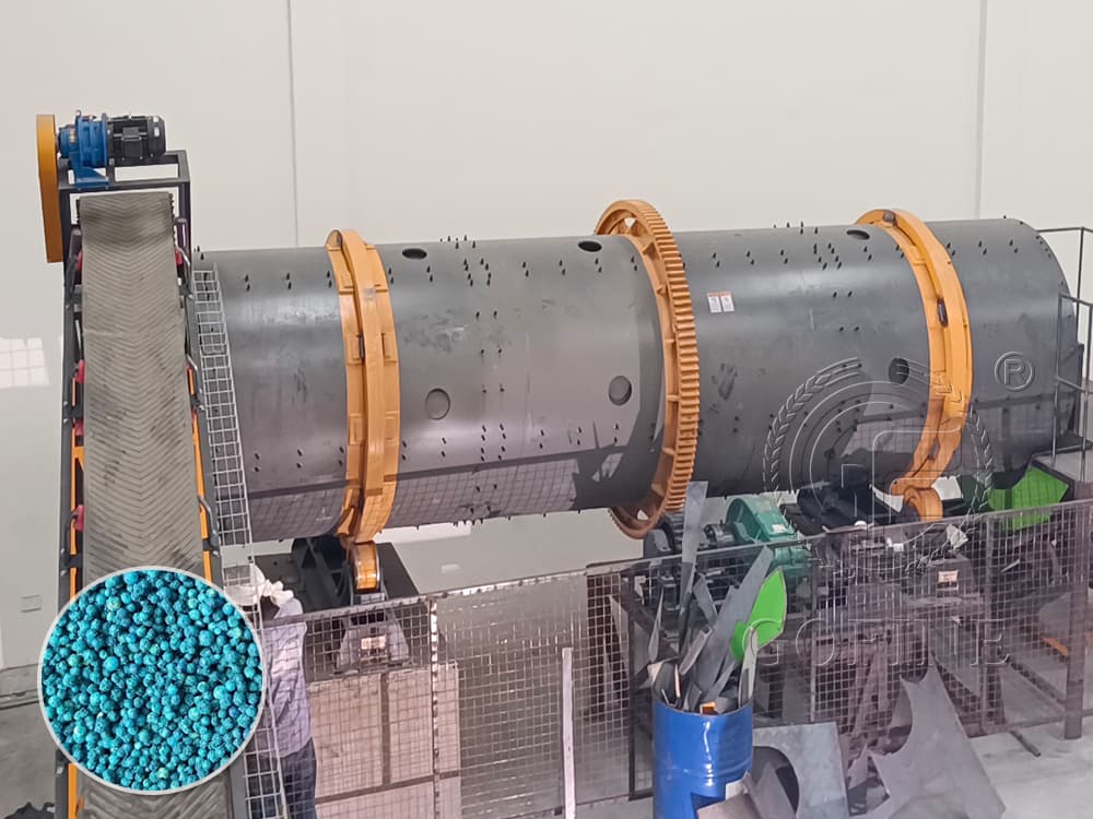 Granulator for producing NPK granular fertilizer