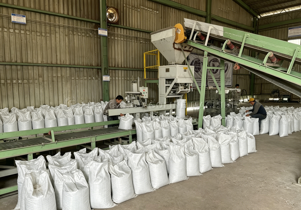  Customizable Cat Litter Disc Granulator